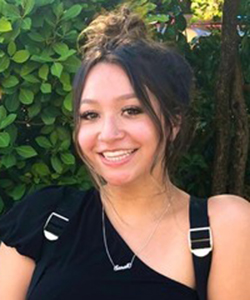 Peer Mentor Sarah Carrola