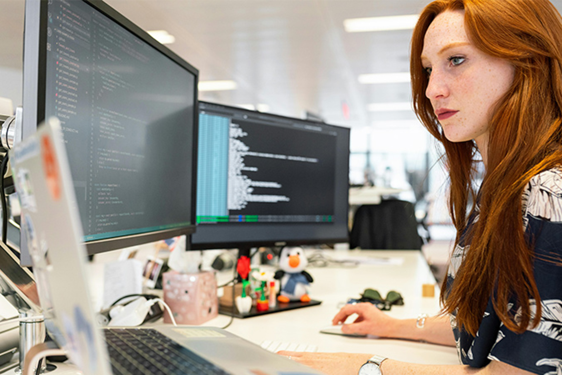 what_employers_look_for_lg Young professional in a business environment, representing the career readiness and skills employers seek in OLLU MBA graduates.