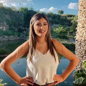 Adrianna Ramirez - Mass Communication - Fall 2023 Senior Spotlight