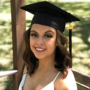 Nadia Gloria - Psychology and Criminal Justice - Spring 2021 Senior Spotlight